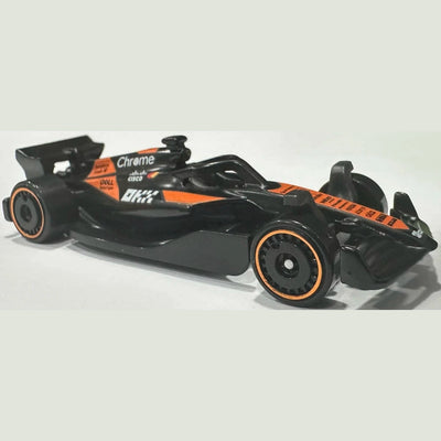 Hot Wheels 2026 #020 - McLaren Formula 1 Team