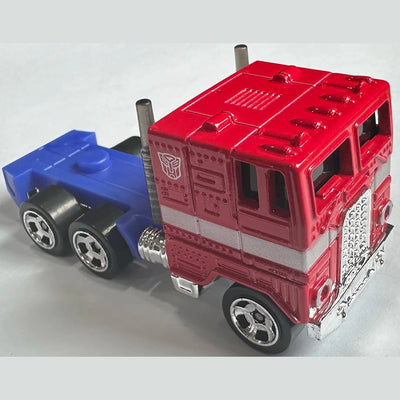 Hot Wheels 2026 #027 - Optimus Prime