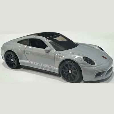 Hot Wheels 2026 #015 - Porsche 911 Carrera T