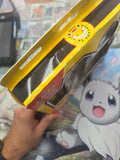 (Dañado)Caja Pikachu Pokemon Day 30 aniversario - TCG Español